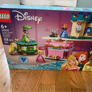 Brand new! LEGO Disney Aurora, Merida and Tiana’s Enchanted Creations.
